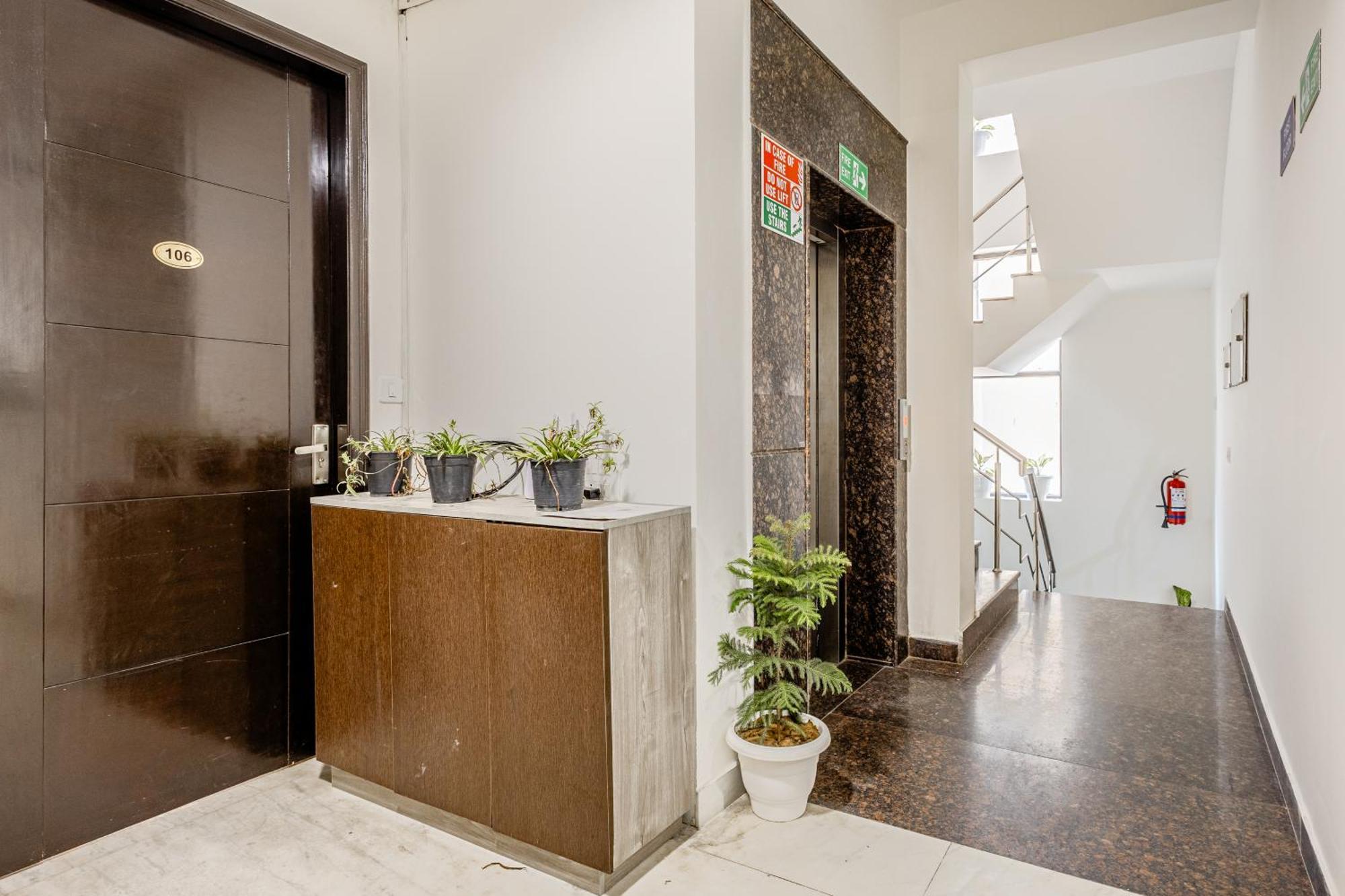 Lime Tree Service Apartment Golf Course Road, Gurgaon Esterno foto