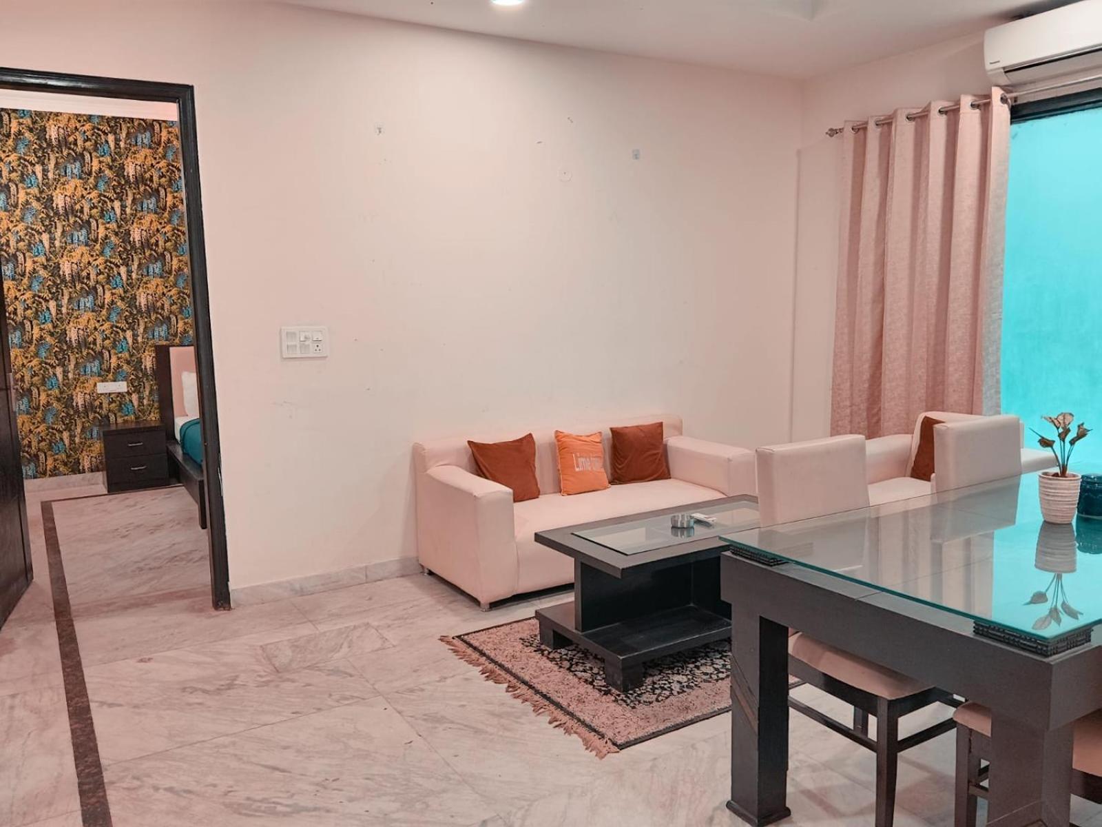 Lime Tree Service Apartment Golf Course Road, Gurgaon Esterno foto